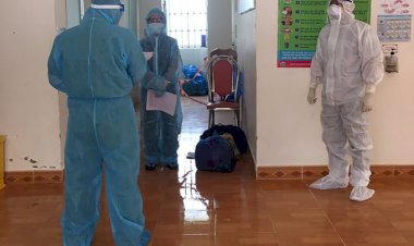 Bị bắt vì khai báo y tế không đúng