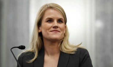 Giới chức Mỹ kêu gọi cần xoá sổ facebook ngay