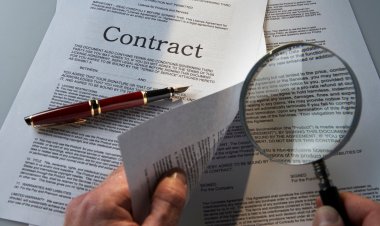 Hợp đồng, giao dịch đã được công chứng bị sai tên có bị vô hiệu không?