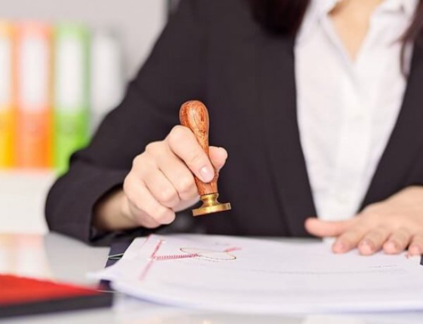 Trách nhiệm của công chứng viên từ ngày 11/3/2025